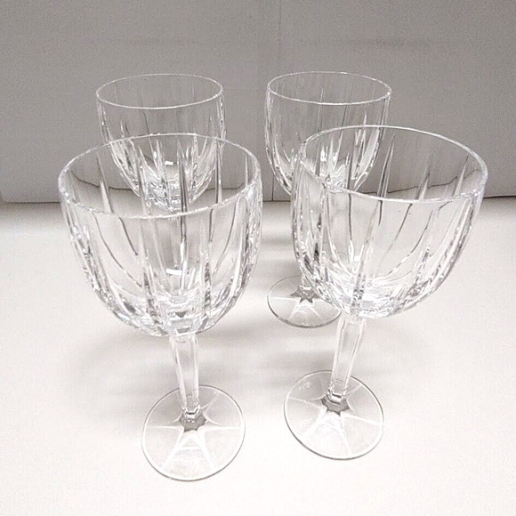 Marquis Waterford Omega Vertical Cut 8.5" Crystal Wine Glass Goblets - Set of 4 - Picture 3 of 9